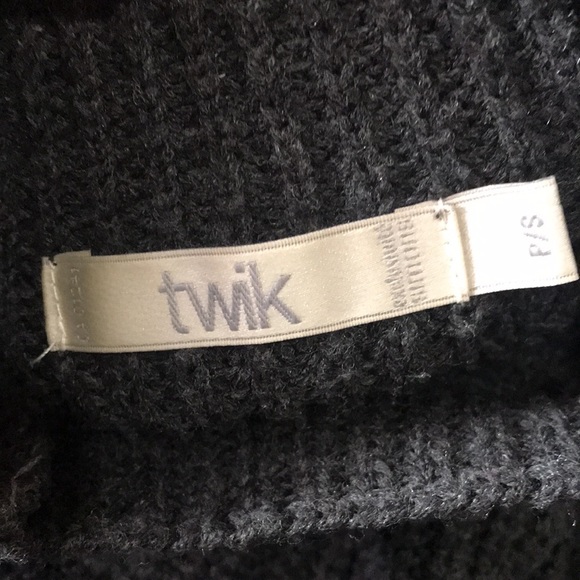 Short sleeve sweater - Picture 3 of 3